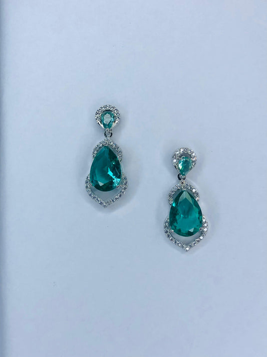 Verdant Shine Earrings