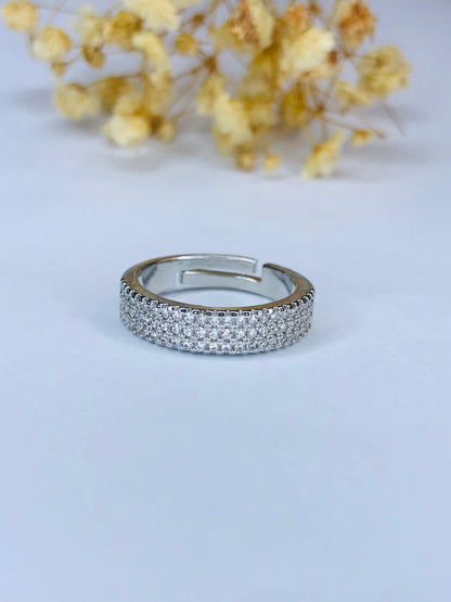 Twirl Shine Ring